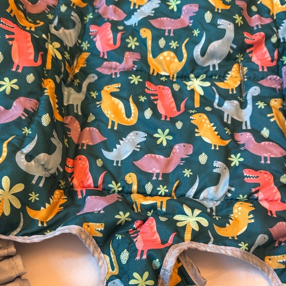 Dinosaur Print high chair/shopping cart/ restaurant high chair etc cover clean - Picture 3 of 11